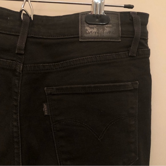 Levi’s 721 High Rise Skinny Jeans - Picture 7 of 8
